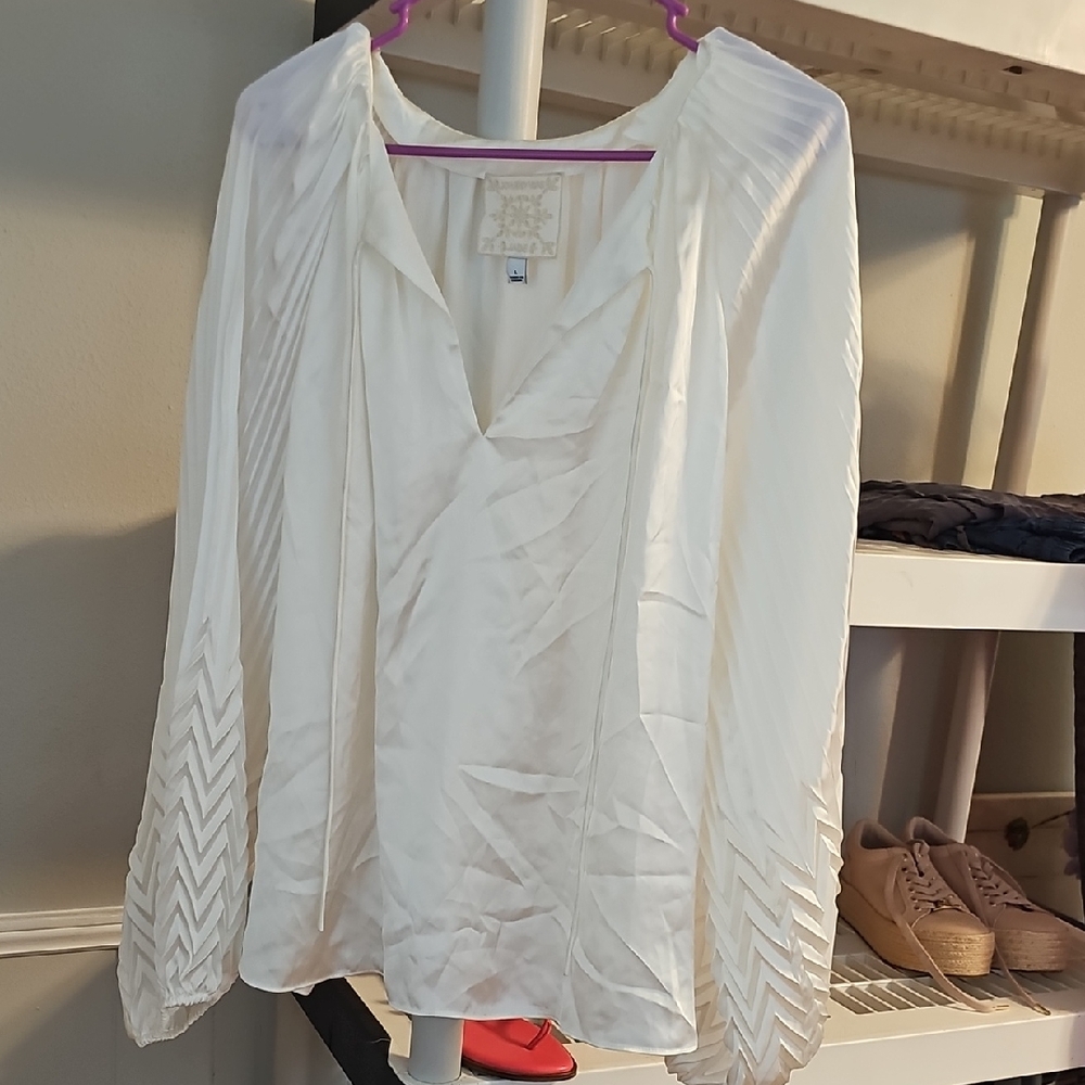Johnny Was Cream Blouse with Chevron Sleeves